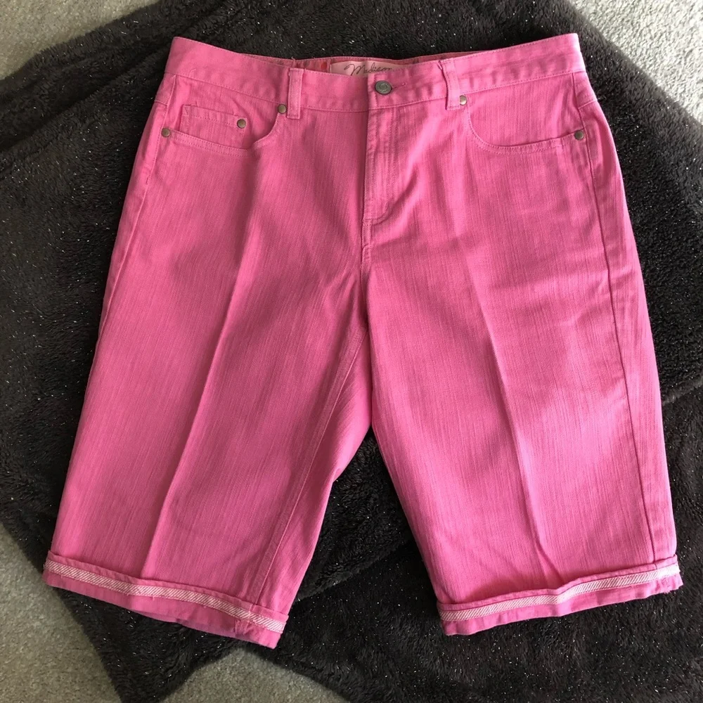 Madison Pink Capris - Picture 2 of 10